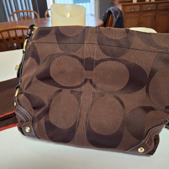 Coach Signature Carly Chocolate Brown Medium Shoulder Bag Purse with Dust Bag - Picture 2 of 12